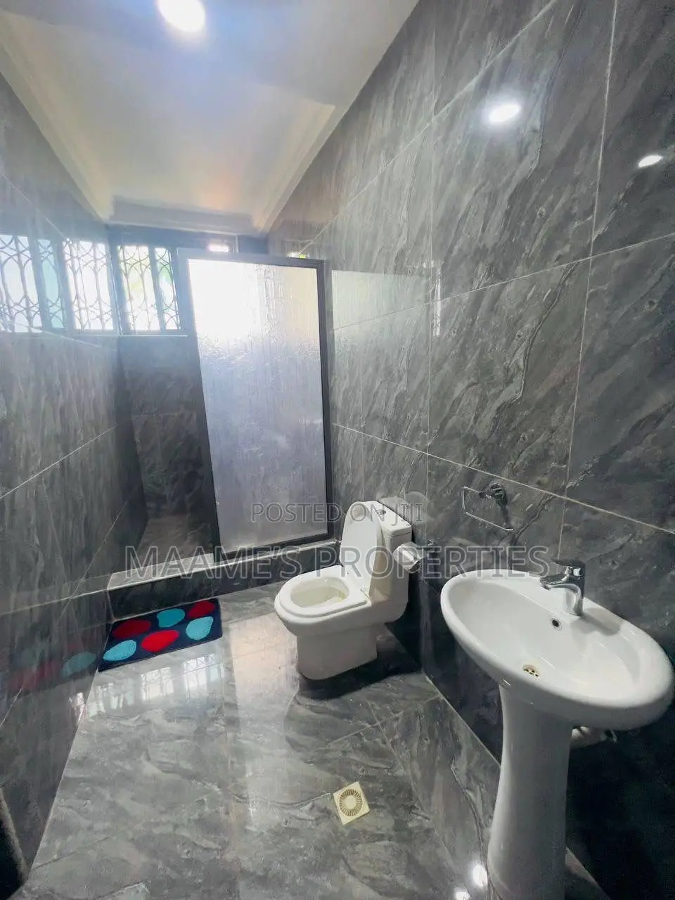 4bdrm Duplex in Bortiano for sale
