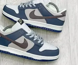 Nike Sb Dunk Low Original. Panda Colour, Blue White.
