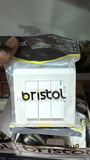 Bristol 3- Gang Switch