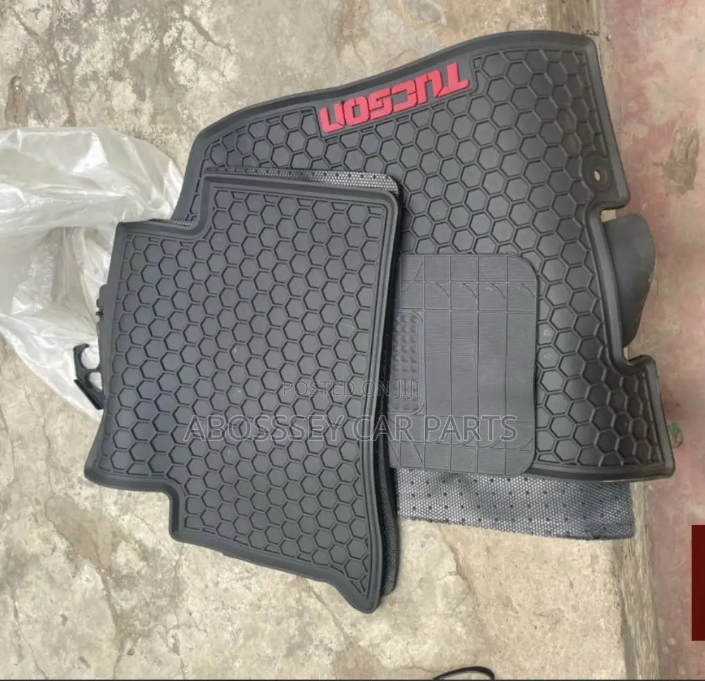 Hyundai Tucson Floor Mat Available