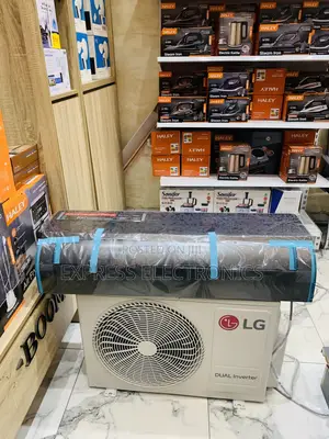 Environmental Friendly R410 Gas Split Lg Dual Inverter Art Oil 1.5hp