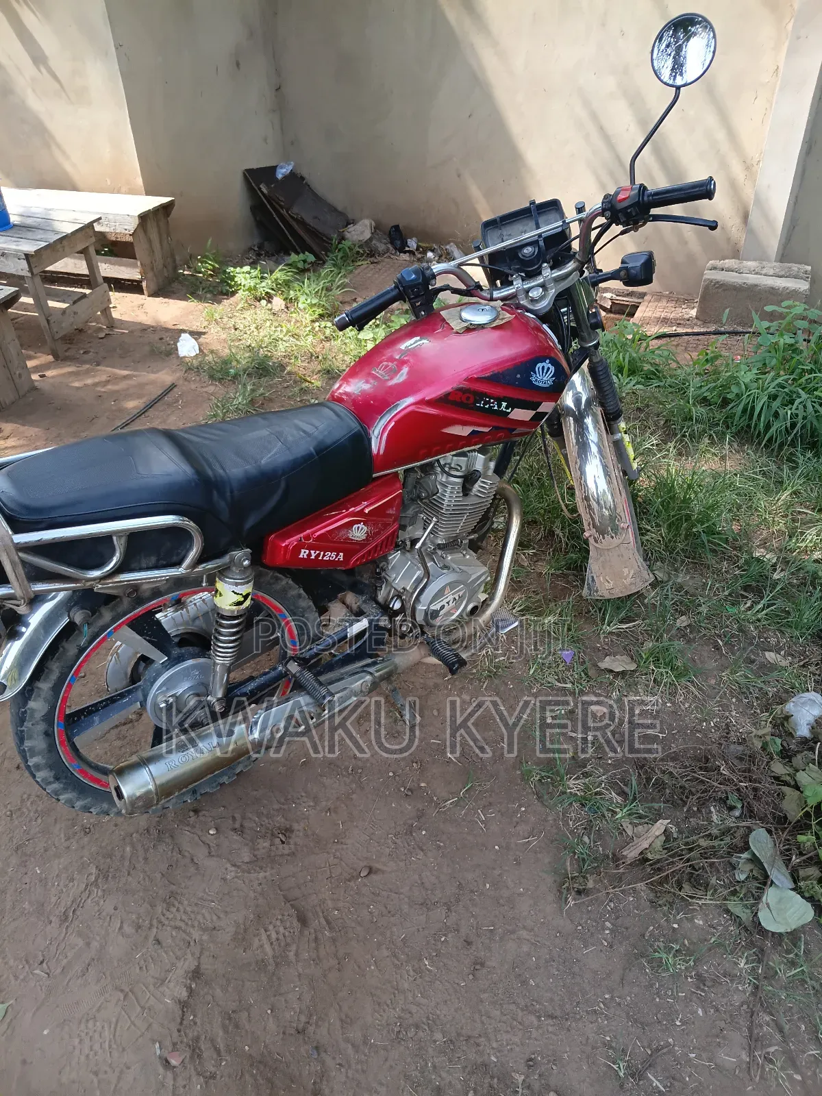 Royal RY125 2021 Red