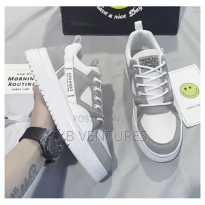 Fashionable Casual Shoes