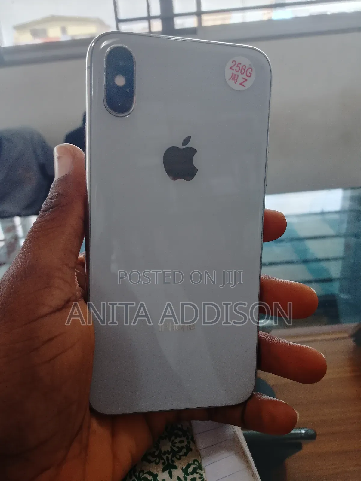 Apple iPhone X 256 GB White