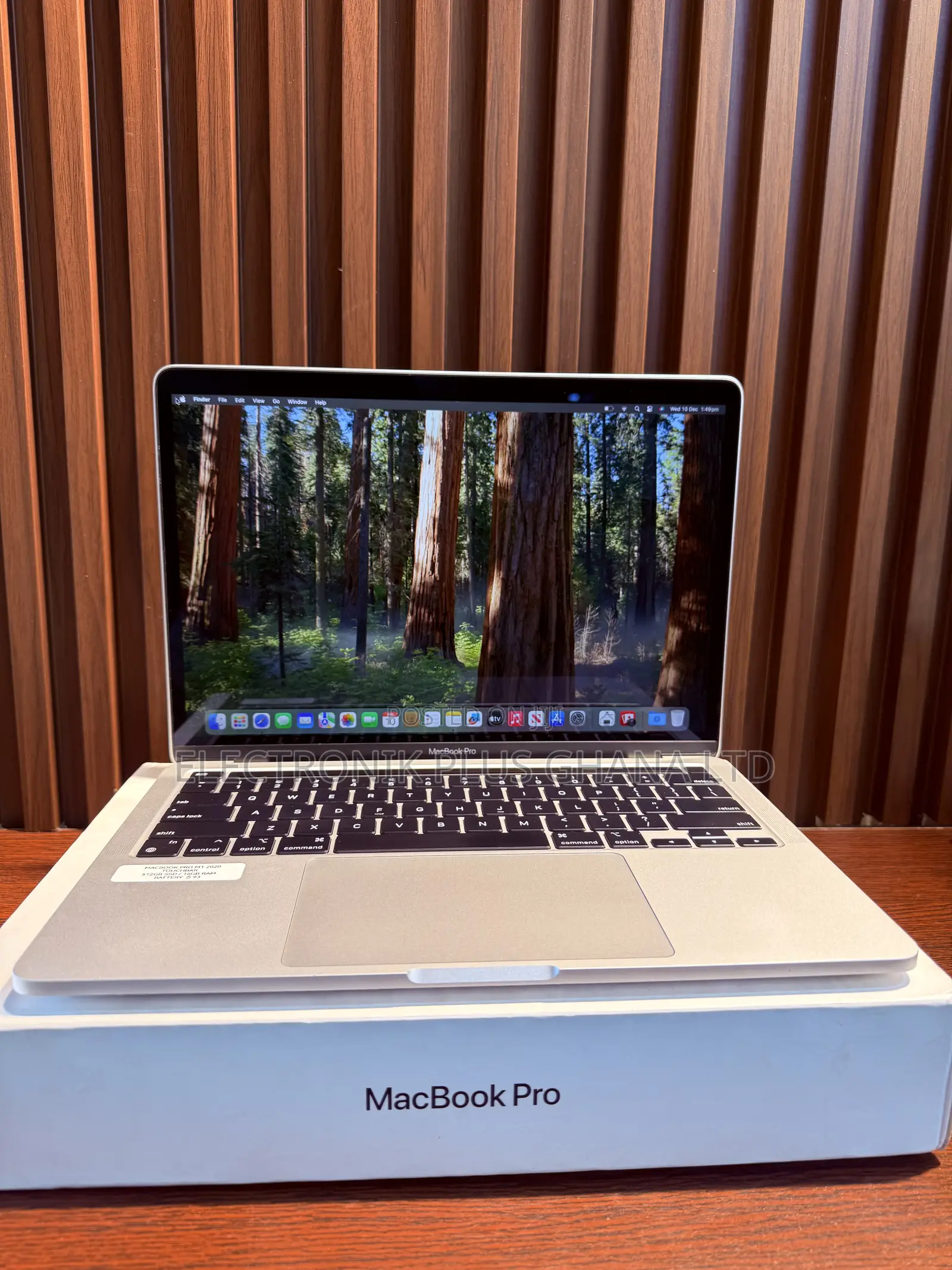 Laptop Apple MacBook Pro 2020 M1 16GB Apple M1 Pro SSD 512GB