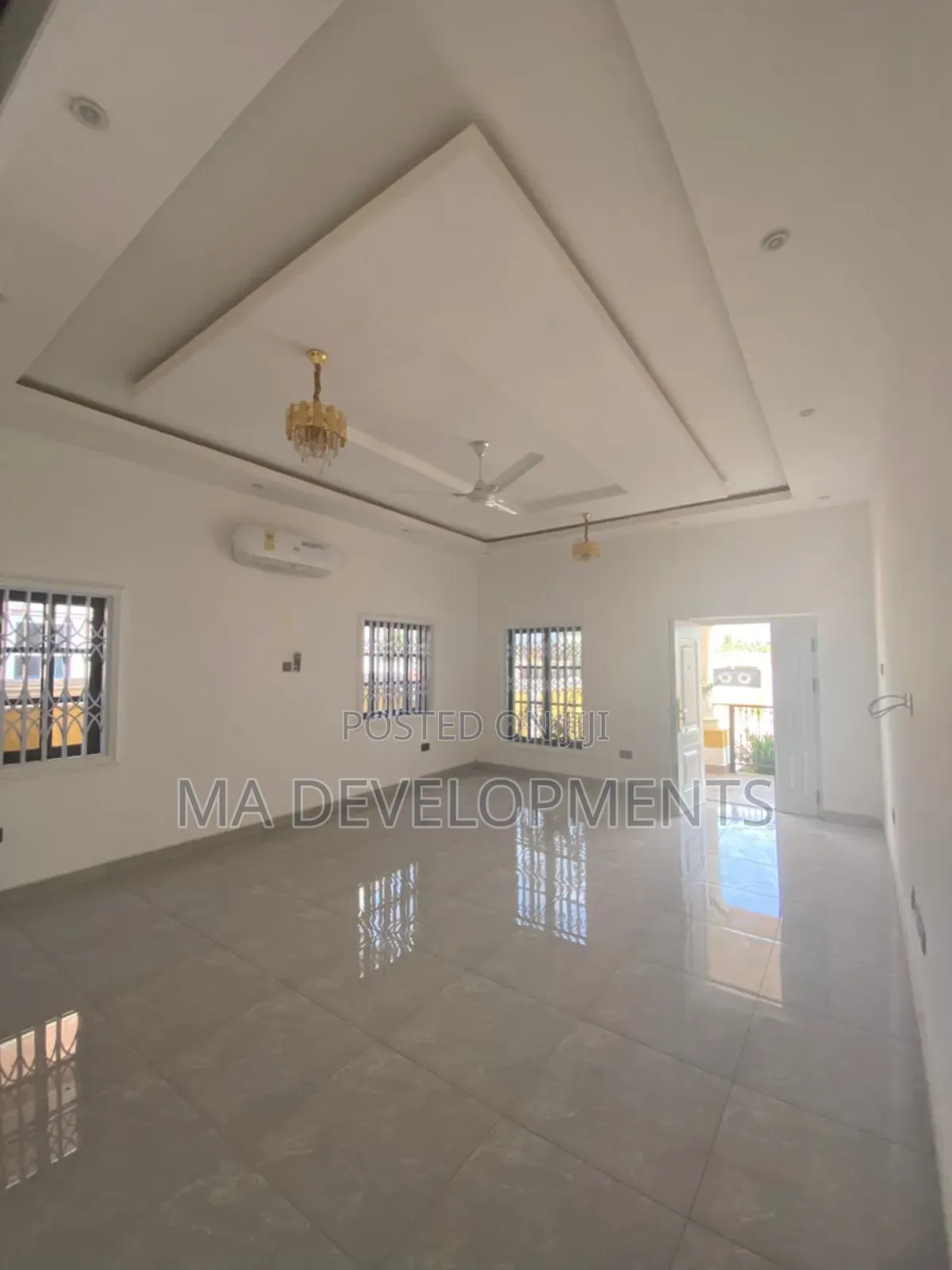3bdrm House in Madev Realty, Israel Park for sale