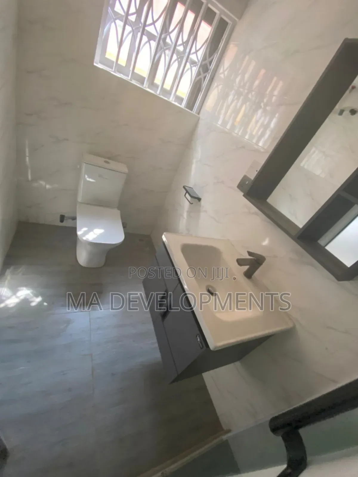 3bdrm House in Madev Realty, Israel Park for sale