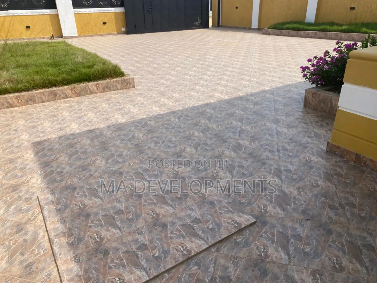 3bdrm House in Madev Realty, Israel Park for sale