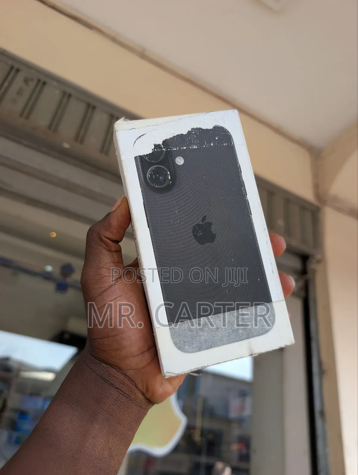 New Apple iPhone 16 128 GB Black