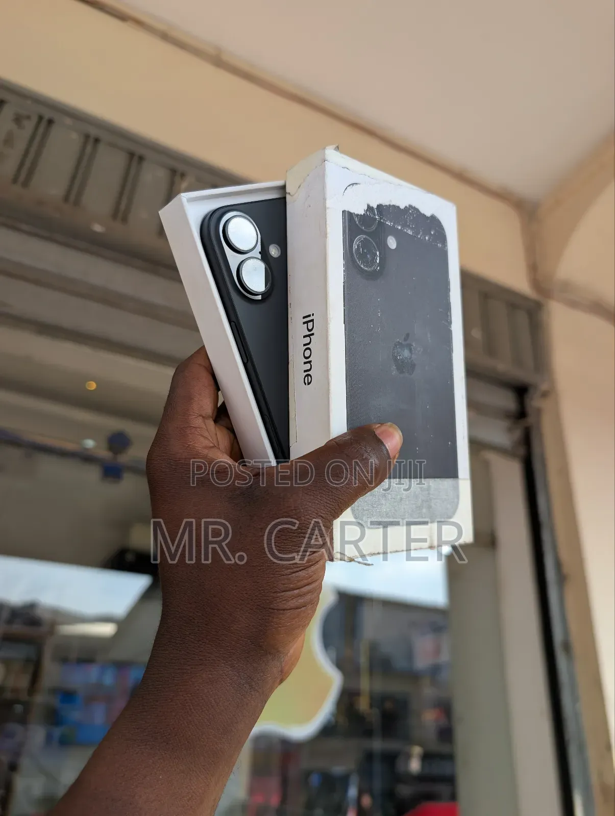 New Apple iPhone 16 128 GB Black