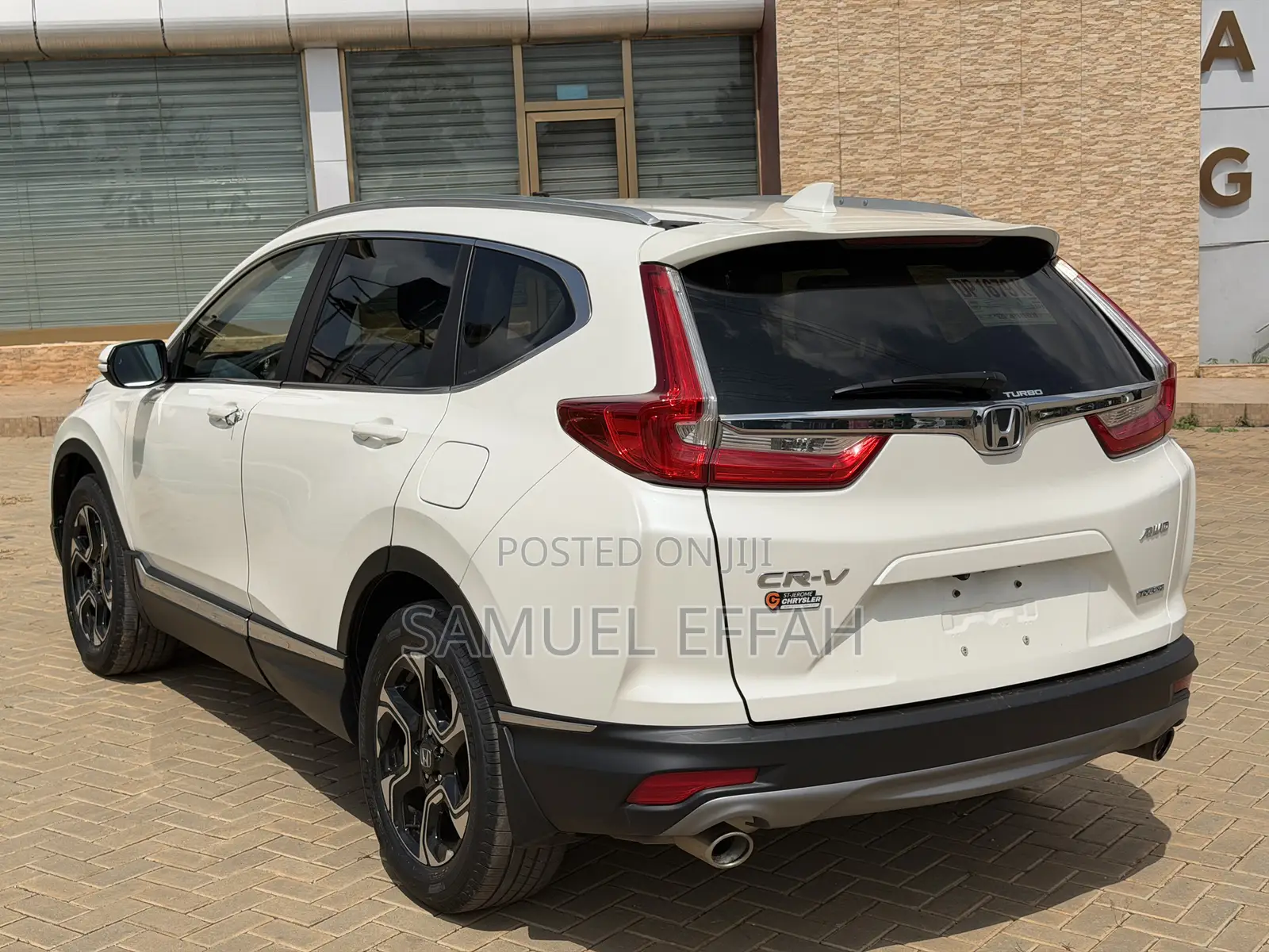 Honda CR-V Touring 4dr SUV AWD (1.5L 4cyl CVT) 2017 White