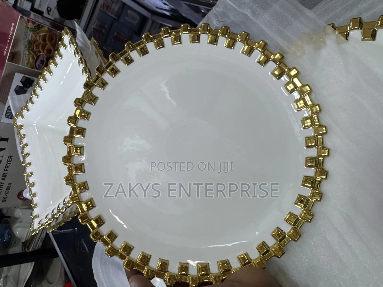 Ceramic Gold Plates 2pcs