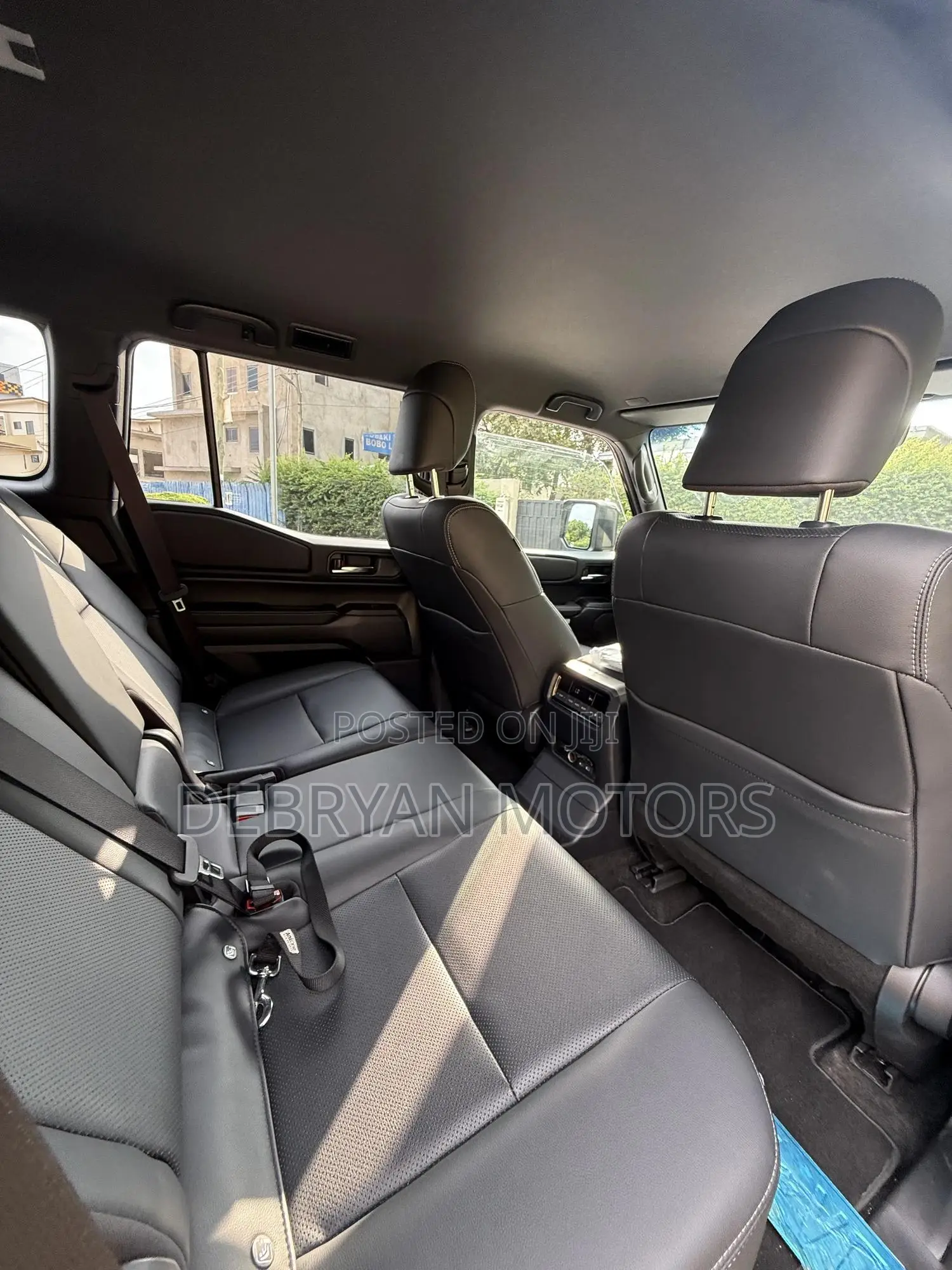 Toyota Land Cruiser Prado 2.8 2024 Black