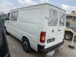 Mercedes-Benz Sprinter 2010 White