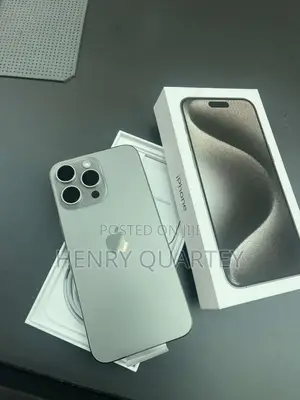 Apple iPhone 15 Pro Max 256 GB