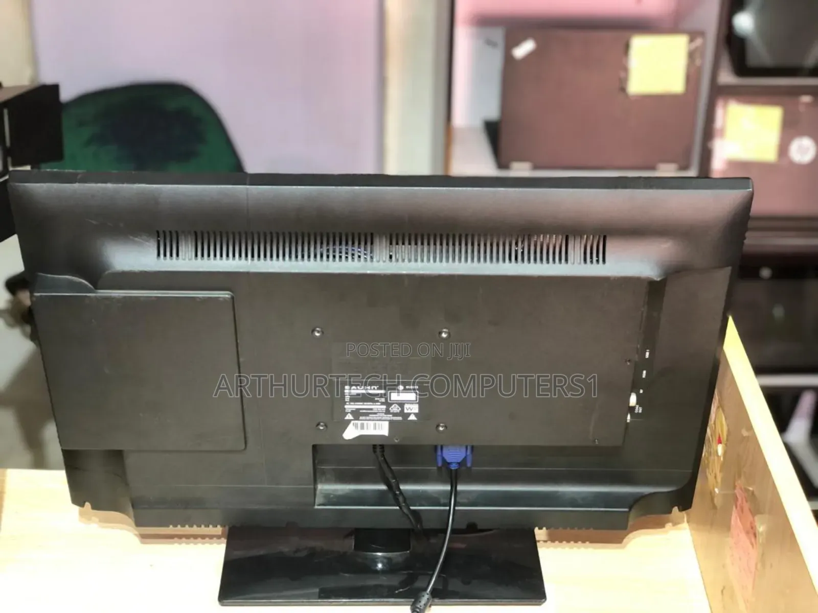 Bauhn Monitor