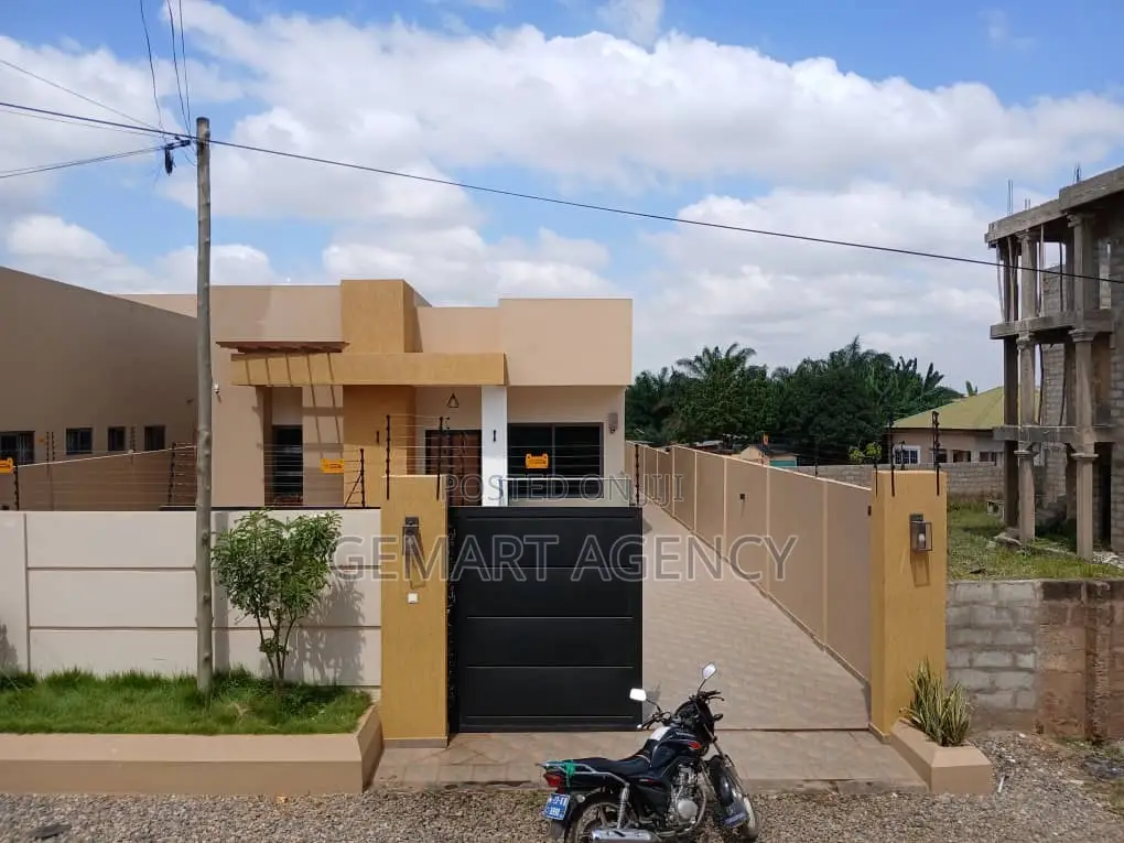 3bdrm House in Taifa for sale