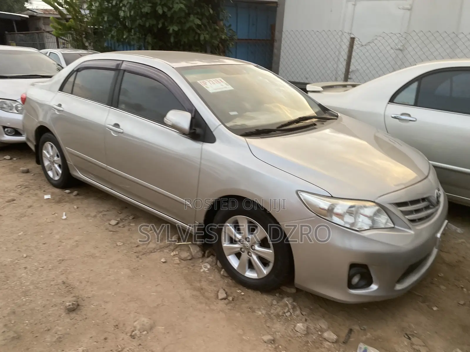 Toyota Corolla Altis 2010 Silver