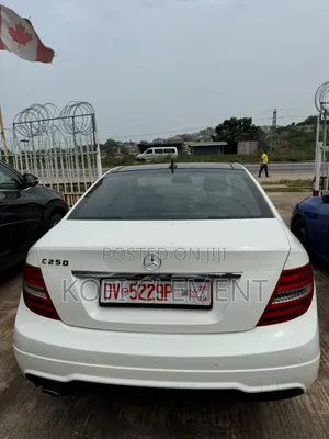 Mercedes-Benz C250 2014 White