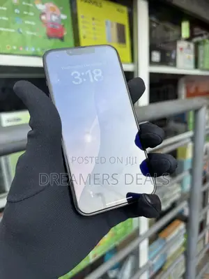 Apple iPhone 16e 128 GB Black