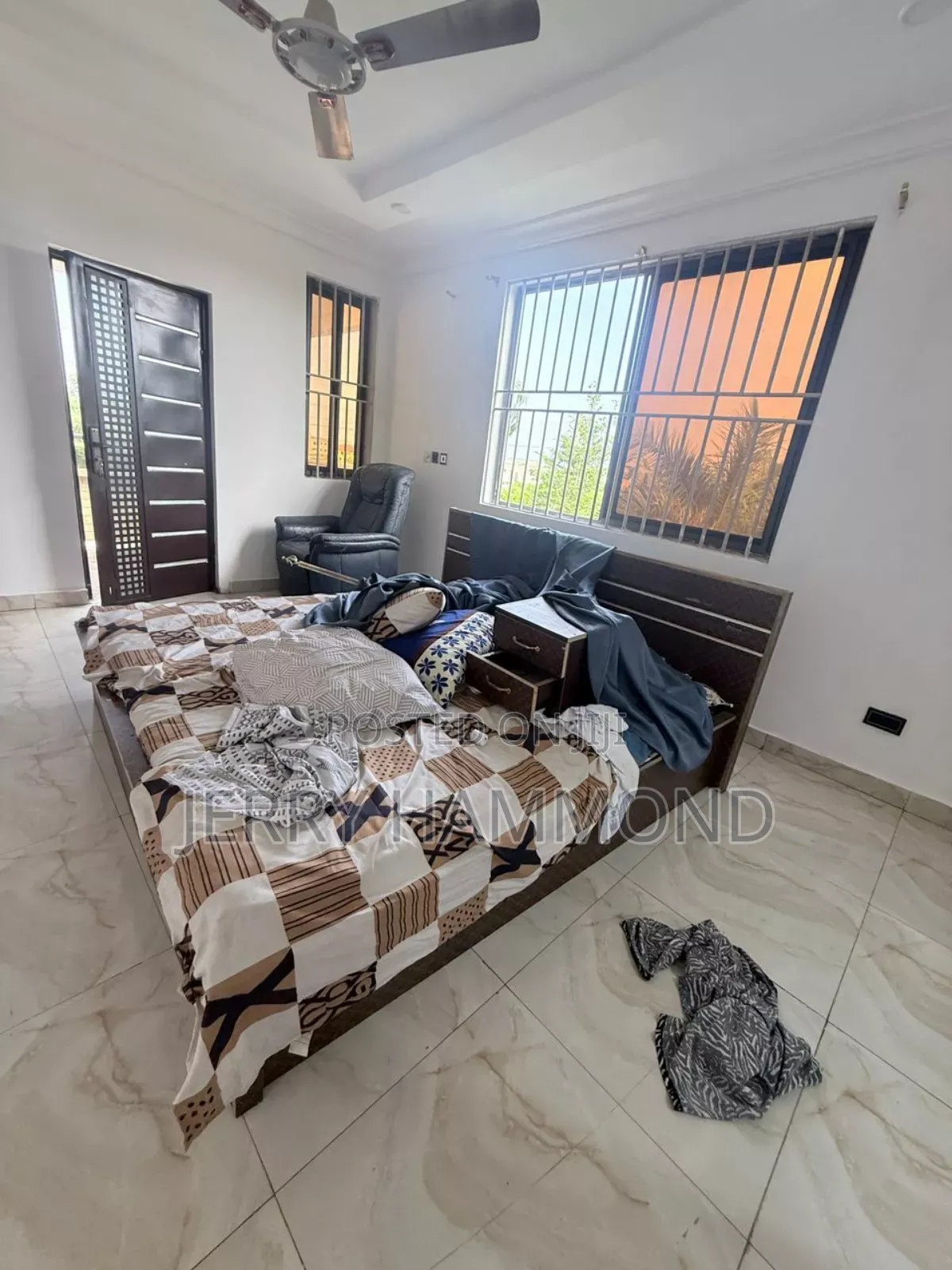 Furnished 2bdrm House in East Airport Hills, Teshie for rent