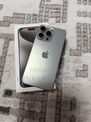 Apple iPhone 15 Pro Max 256 GB