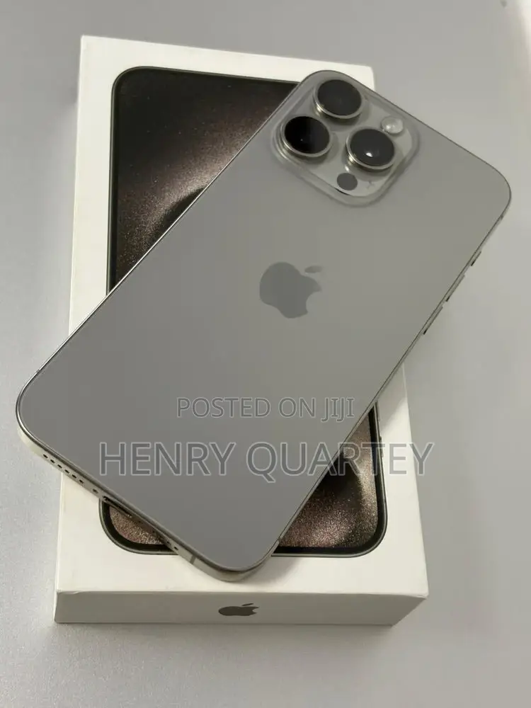 Apple iPhone 15 Pro Max 256 GB