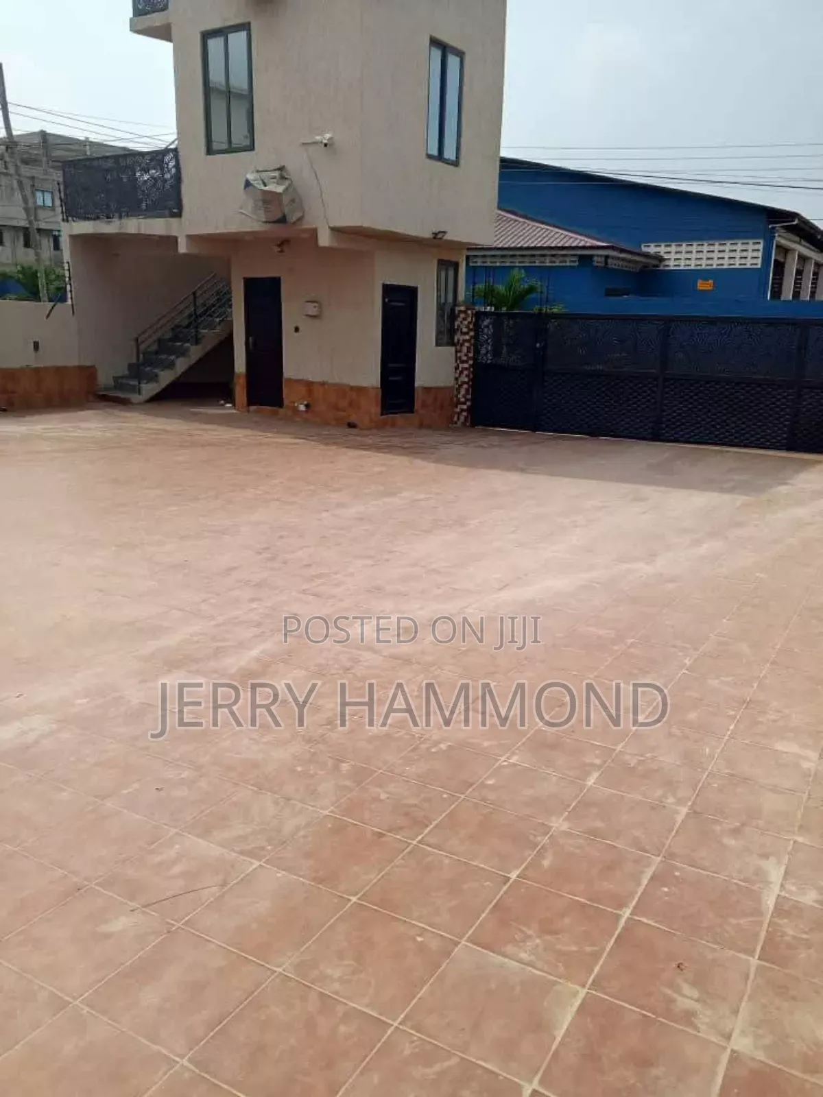 2bdrm Apartment in East Airport, Tseaddo for rent