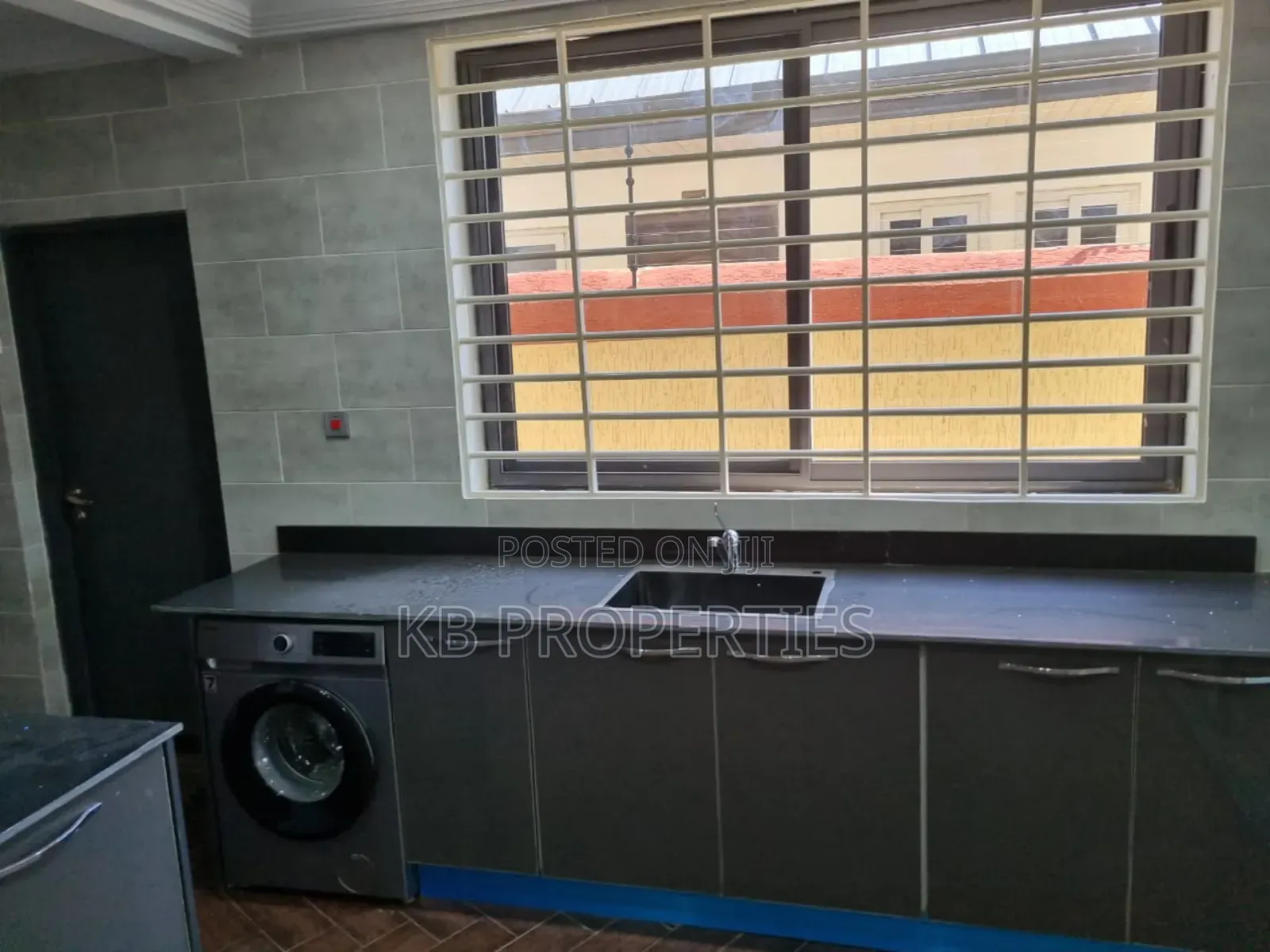 4bdrm Duplex in Kb Properties, Community 25 for rent
