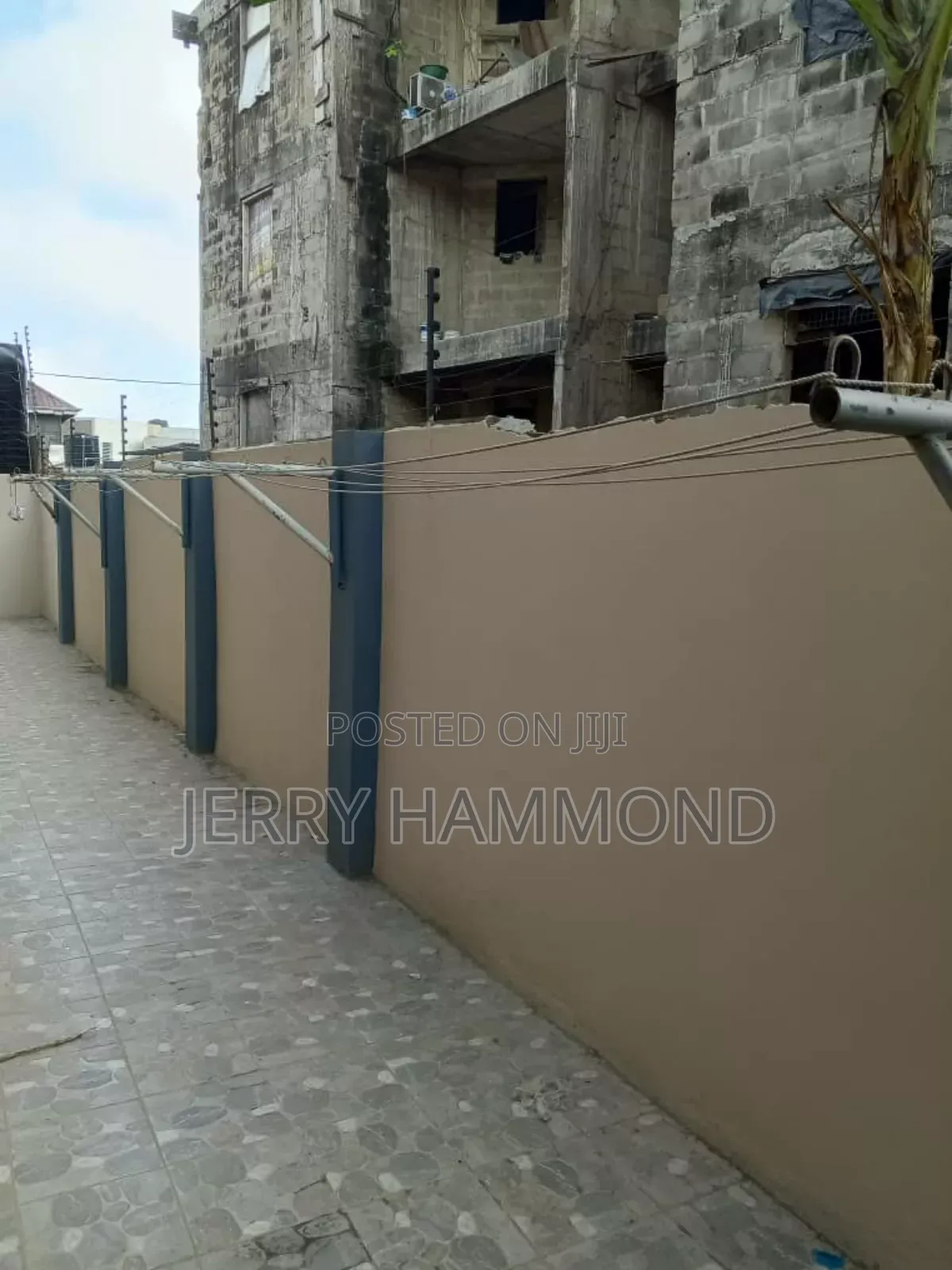 4bdrm House in East Airport, Tseaddo for rent