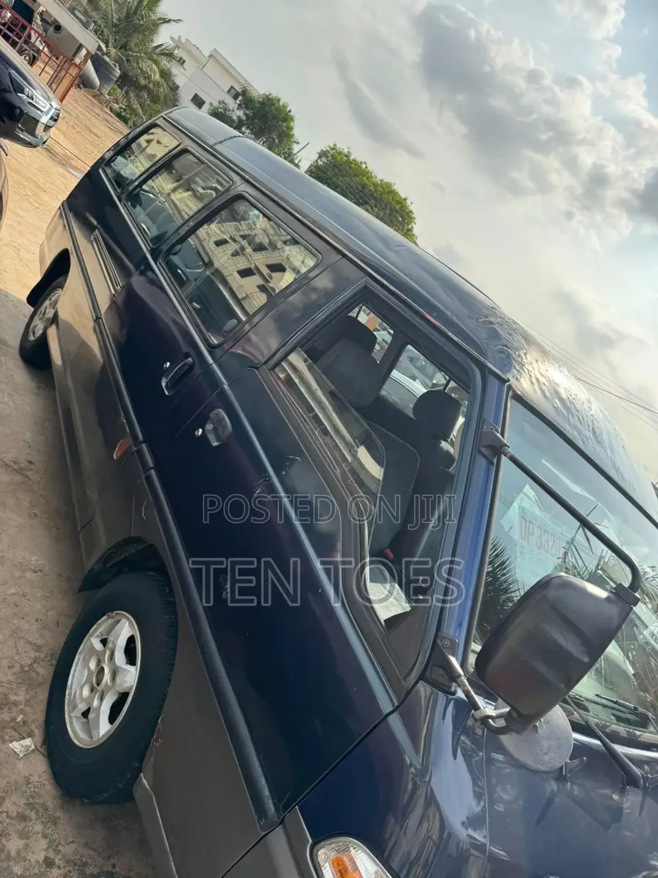 Hyundai H-100 2004 Blue