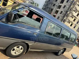 Hyundai H-100 2004 Blue