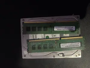 Hard Disk Size 360 and 8gig Ddr3. One 4 Gig and Two 2 Gig
