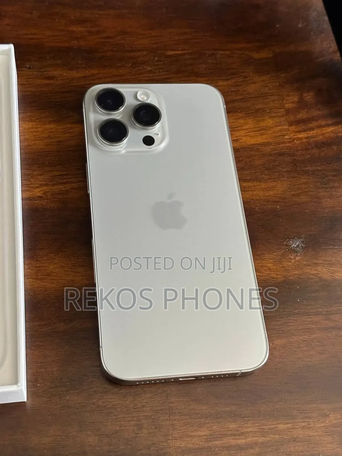 New Apple iPhone 15 Pro Max 512 GB White