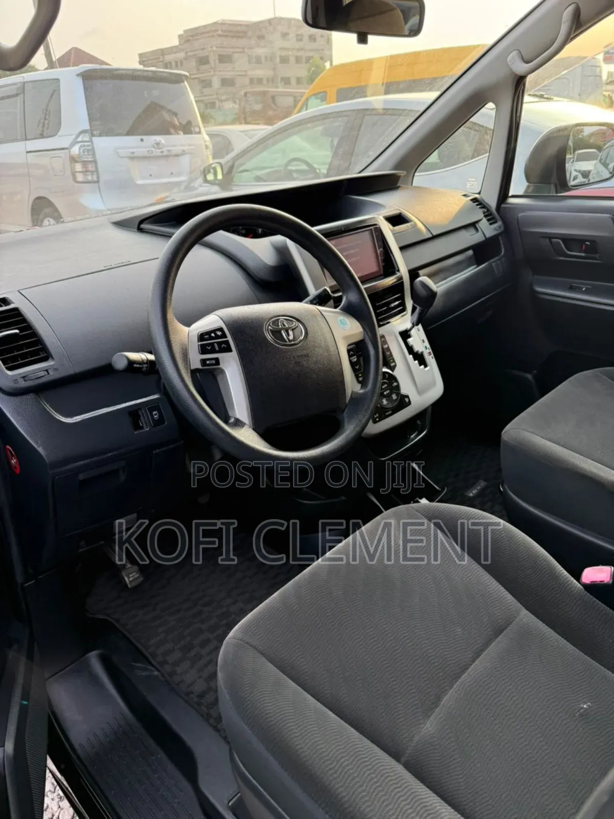 Toyota Voxy 2012 Black
