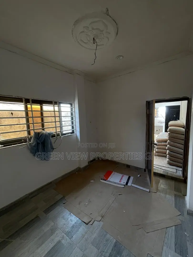 1bdrm Room & Parlour in Dansoman for rent
