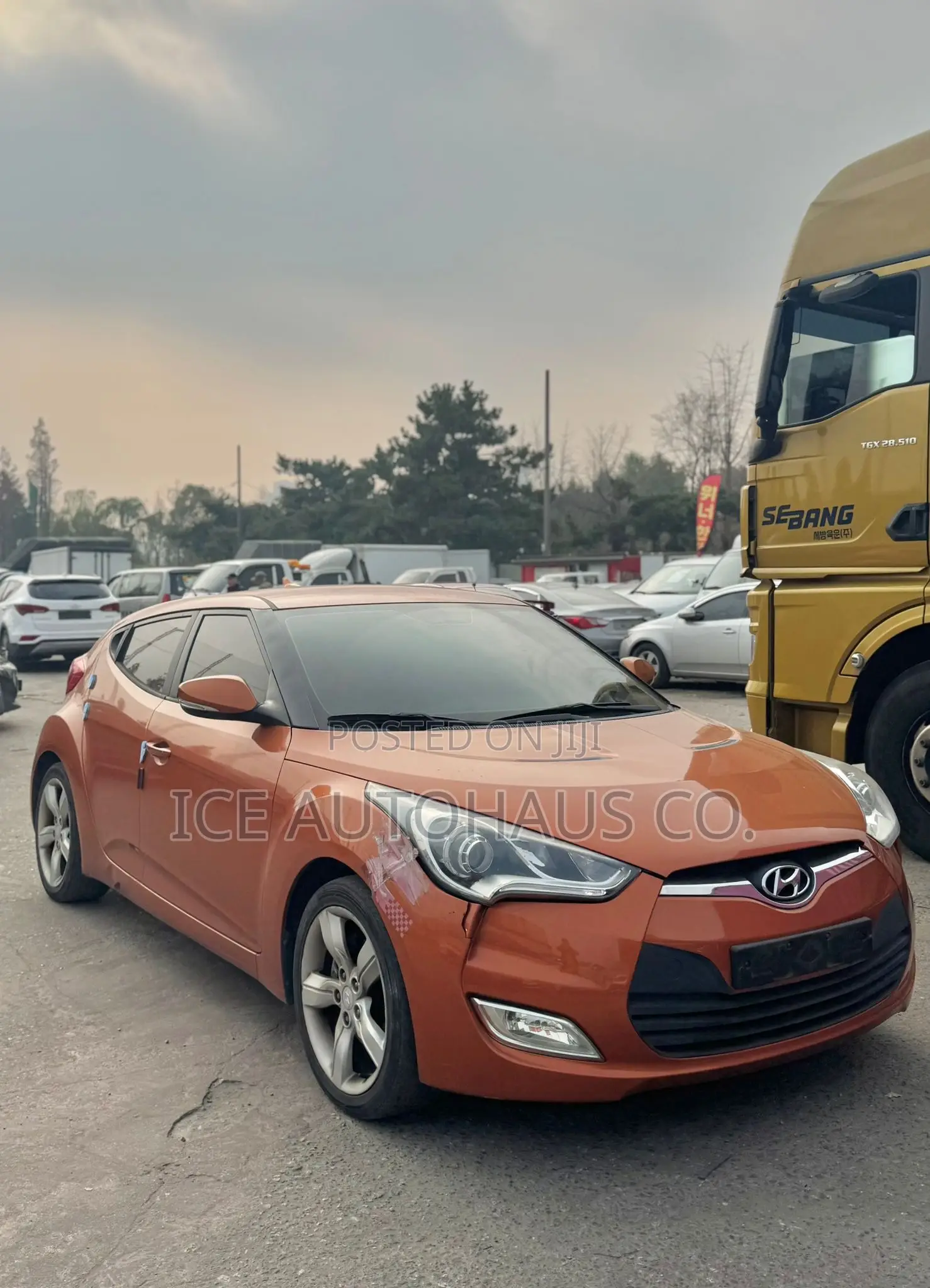 Hyundai Veloster Automatic 2012 Orange