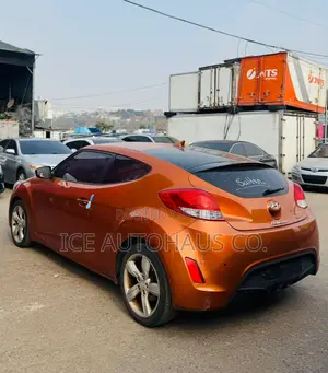 Hyundai Veloster Automatic 2012 Orange