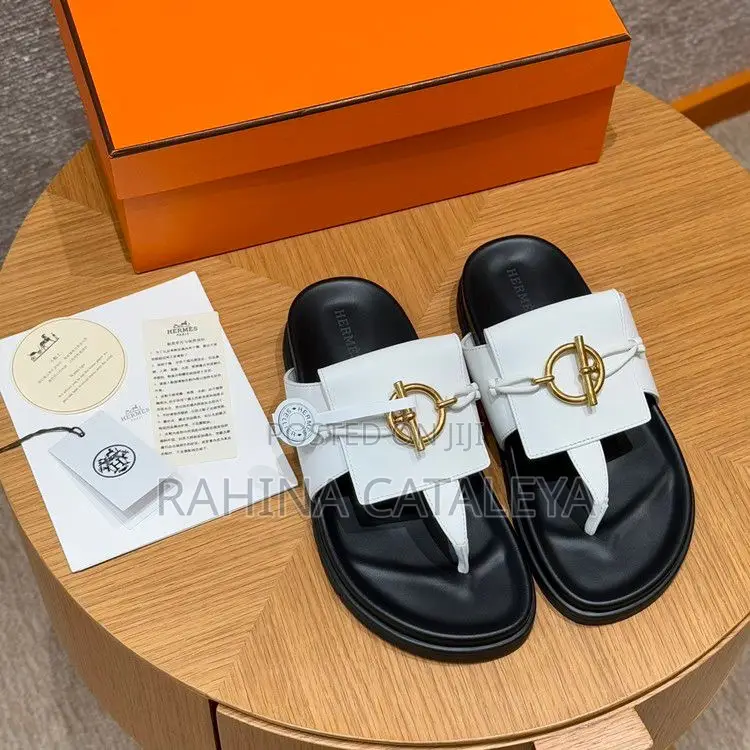 Slippers for Queens369921