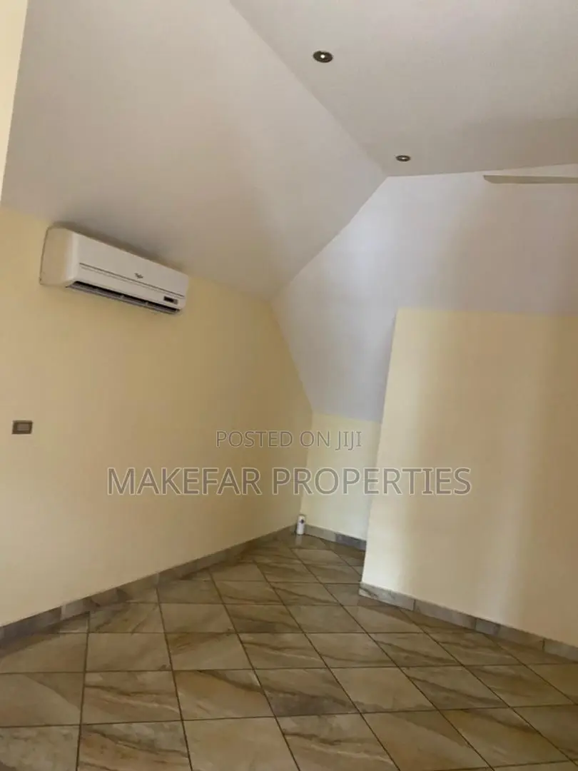 5bdrm House in Otano for rent