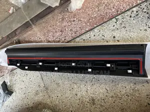 Honda Crv 2023-2025 Front Door Molding