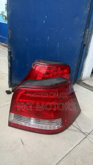 Volkswagen/Vw Golf 4 Taillight Spec 1999,2000,2001,2002,2003,2004,2005