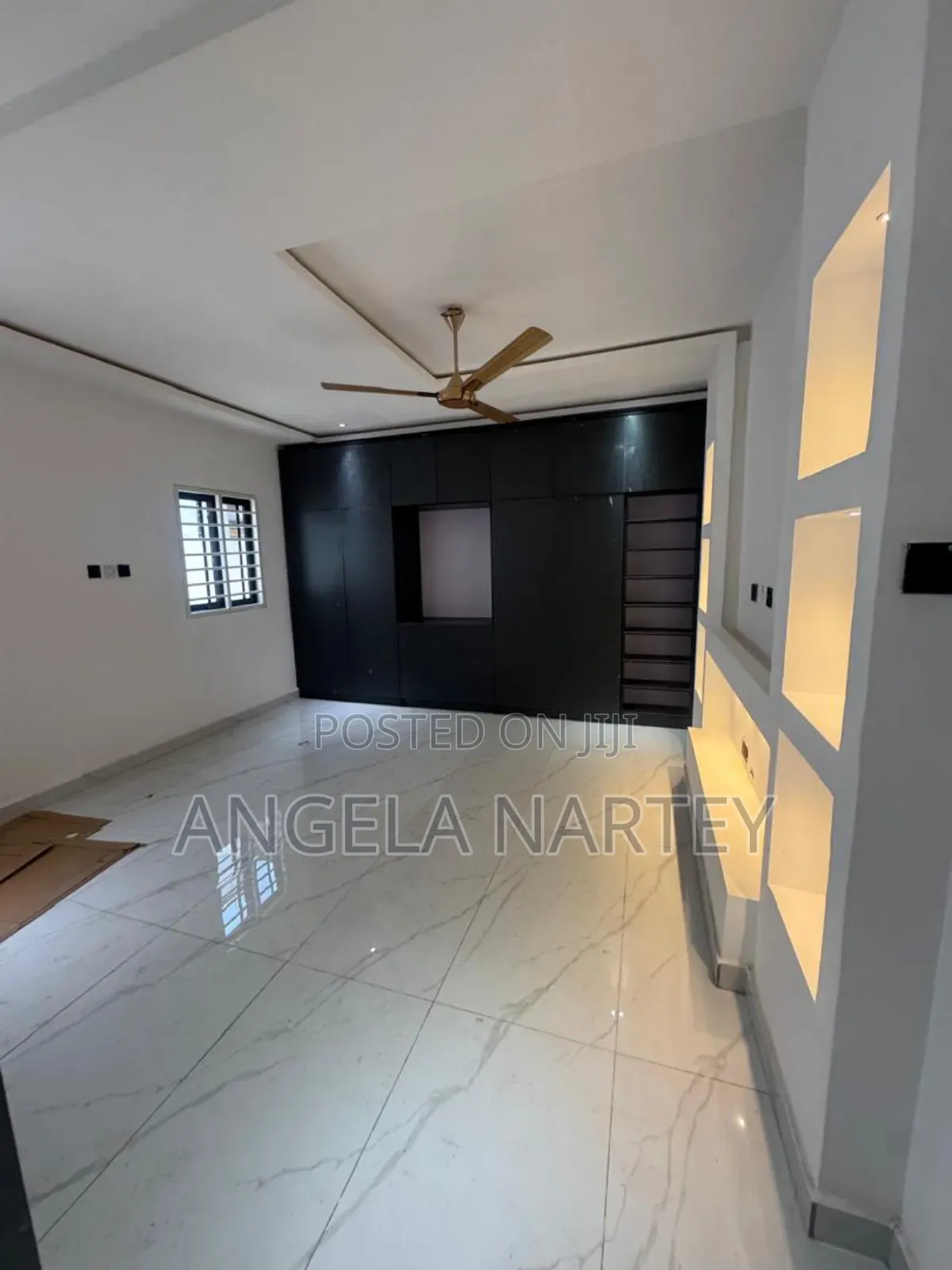 3bdrm House in Sakumono Estates for sale