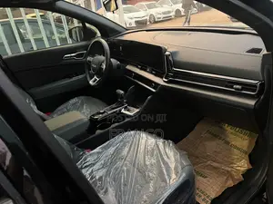 Kia Sportage X-Pro 2024 Black