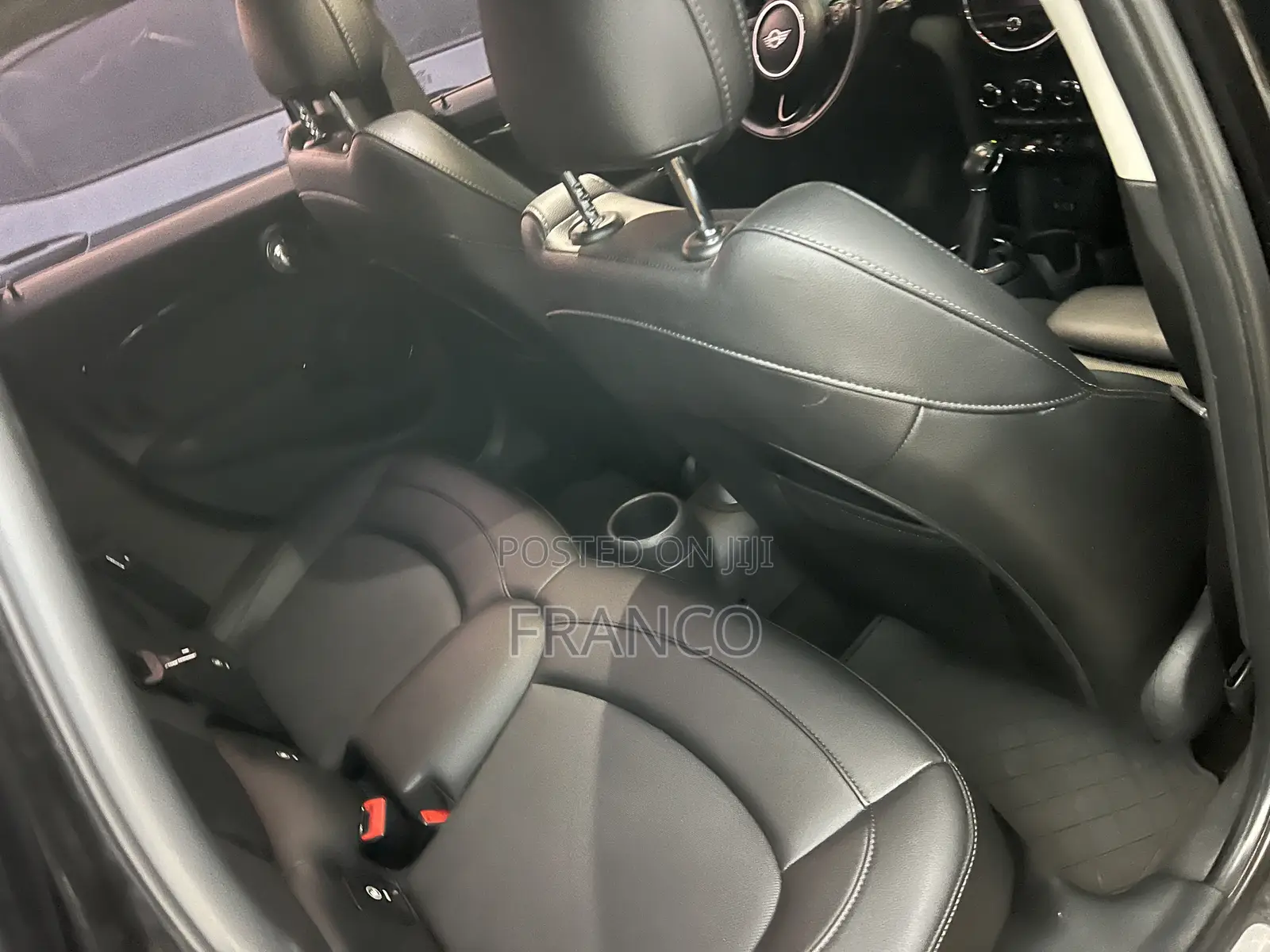 Mini Cooper 2018 Black