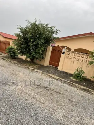 3bdrm House in Regimanuel Estate, Ga East Municipal for sale