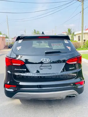Hyundai Santa Fe SE AWD 2017 Black