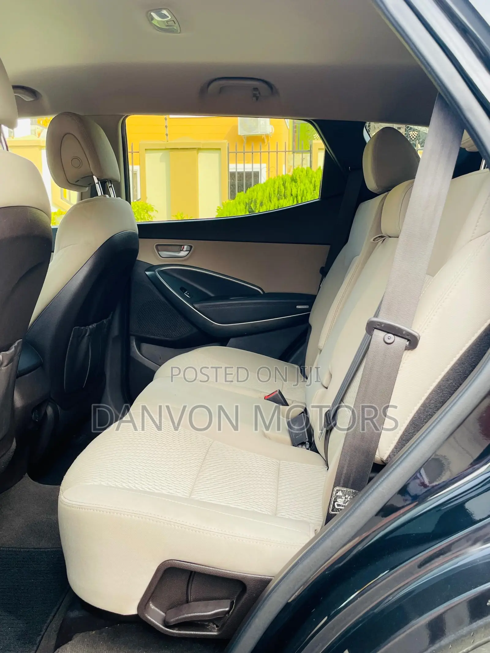 Hyundai Santa Fe SE AWD 2017 Black