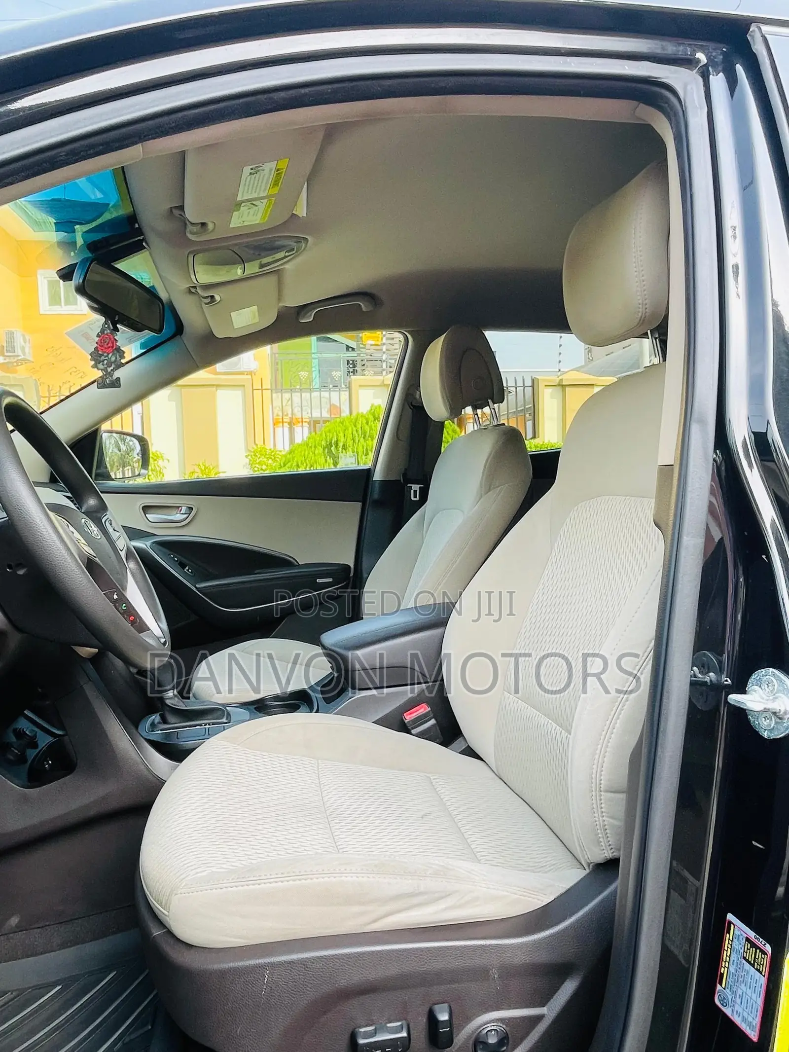 Hyundai Santa Fe SE AWD 2017 Black