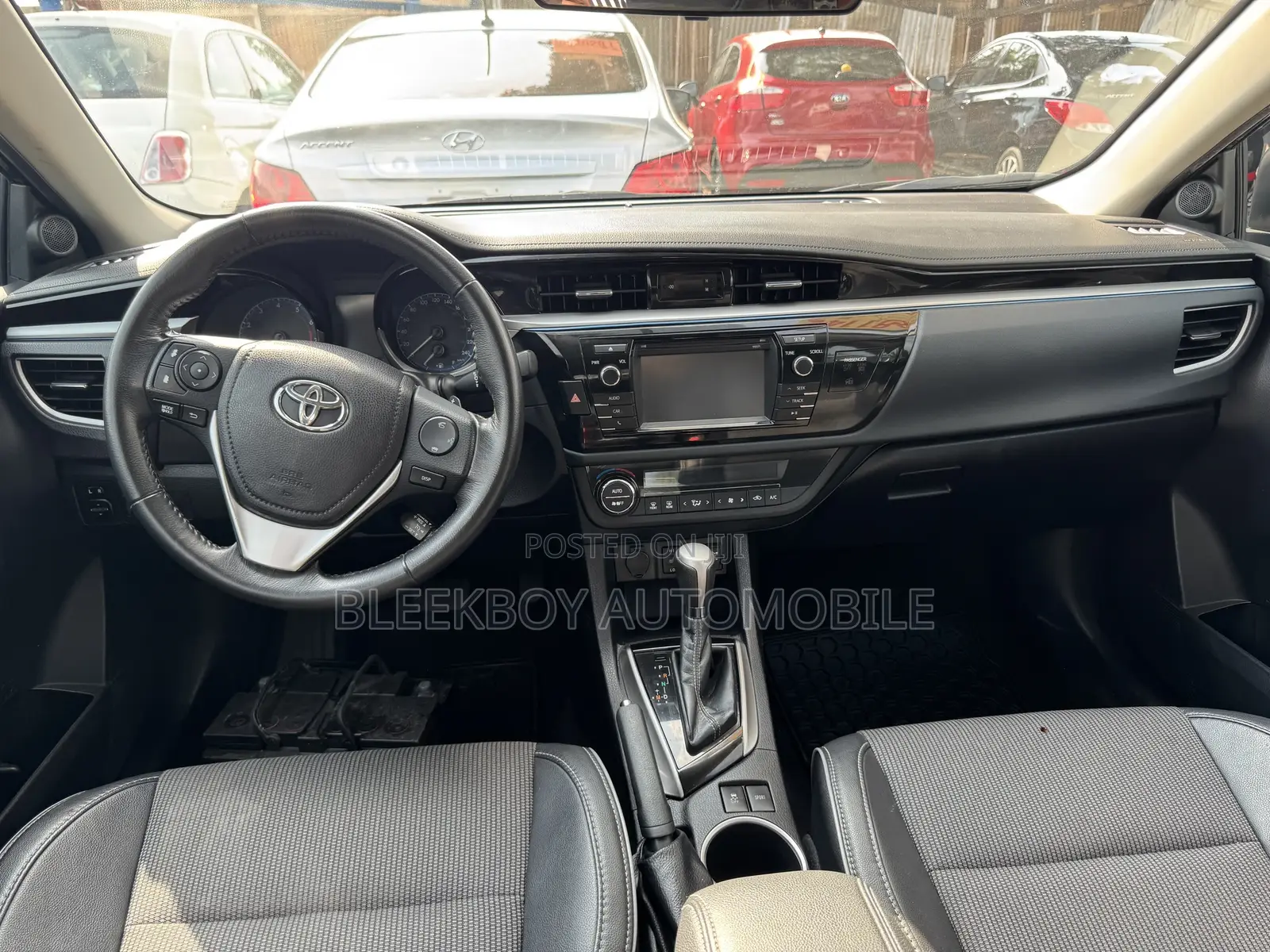 Toyota Corolla 2016 Black